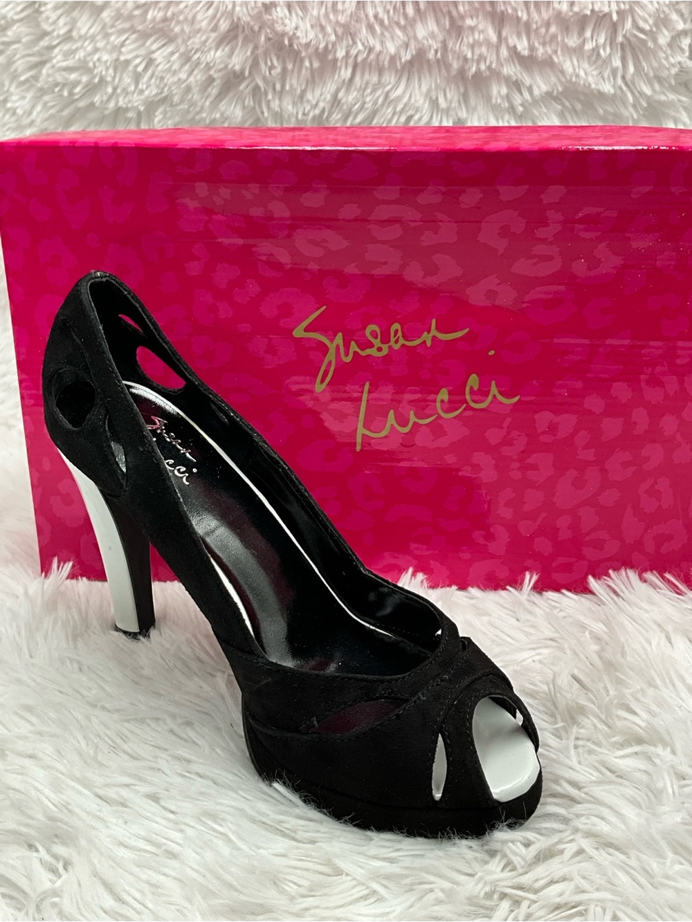 Susan Lucci Peep Toe Heels Size 6.5 W Black Suede Leather Platform Cutout Heels